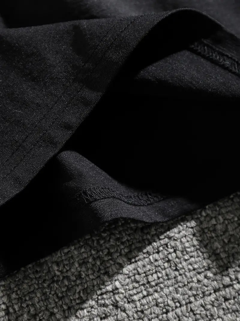 Black - Material Bottom 
